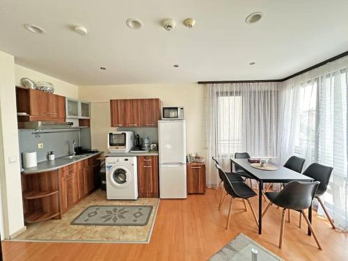 Beachside Bliss by Mery -Balchik in Balchik