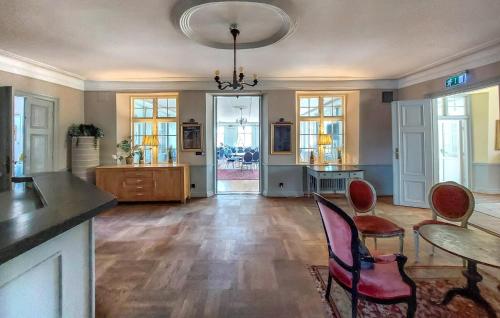 virtuve, Stunning Home In Fleninge With Wifi in Fleninge
