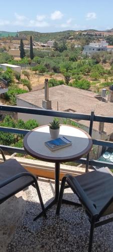 View, Hotel zakros rooms-restaurant in Itanos