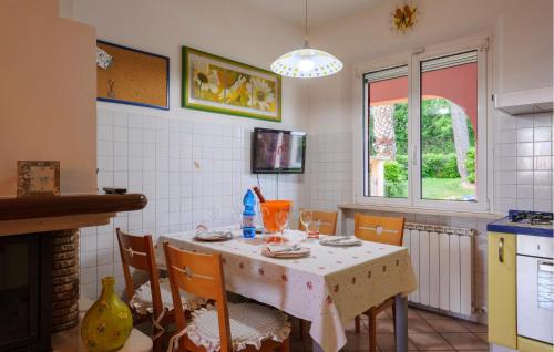 Awesome Home In Castel Colonna Di Mont