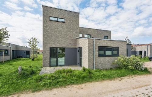 Cozy Home In Lembruch-dmmer See With Sauna