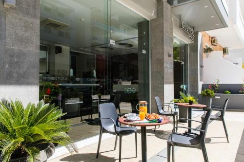 Cosmos Hotel - image 13