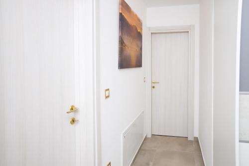 Three-Bedroom Villa image 7