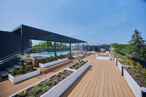 Apartment with Balcony image 3