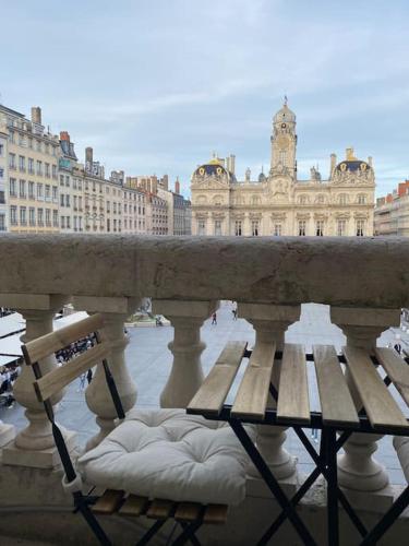 Collection Terreaux - No 5 Balcon sur place w AC, Lyon (photo 6)