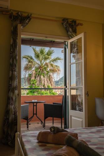 Villa Corfiota Moraitika Beach – khách sạn tại Melitiei