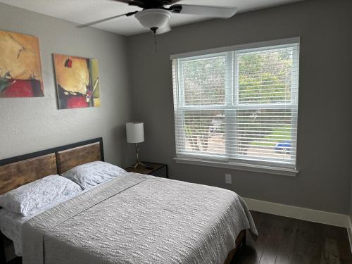 Cozy open house 1349Jasmine Dr home away from home in Lewisville, USA