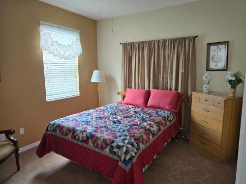 Home away from Home in Mount Dora, USA