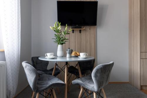 Apartament Pod Orłem - image 3