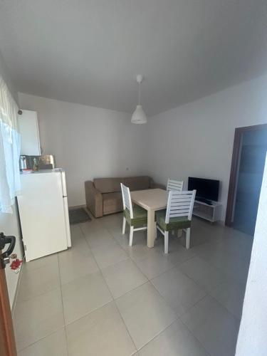 Villa B&E 2, Vlorë (foto 9)
