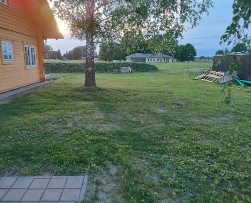 Dārzs, Airpark Ranch in Larz
