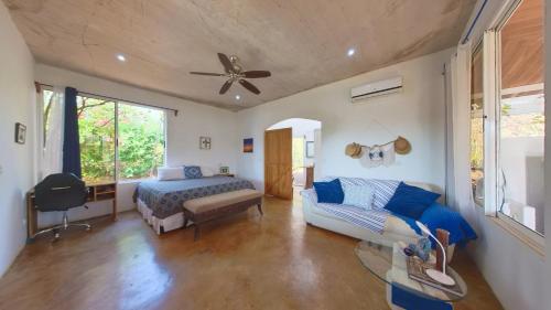 Marbella Retreats Casa Azul in Santa Cruz