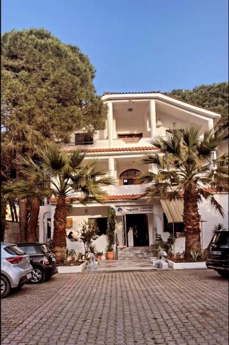 Quadruple Room with Balcony room in Vogue Rooms