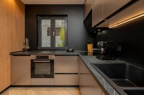 OLD CITY VIEWPOINT by DubrovnikView