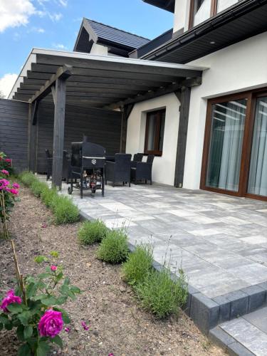 Prestige House Targi Kielce Cedzyna Zalew