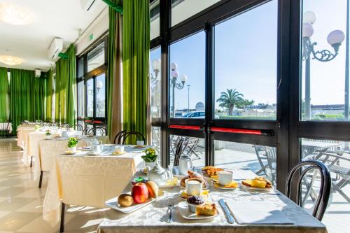 Ételek és italok, Hotel Lungomare in Cervia