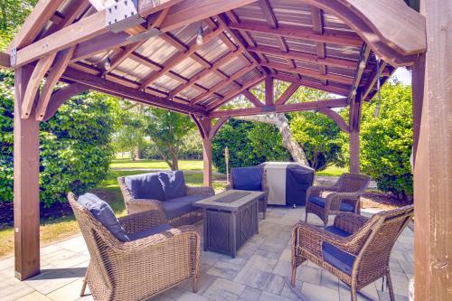 Updated Cape Charles Home about 2 Miles to Beachfront! - main image