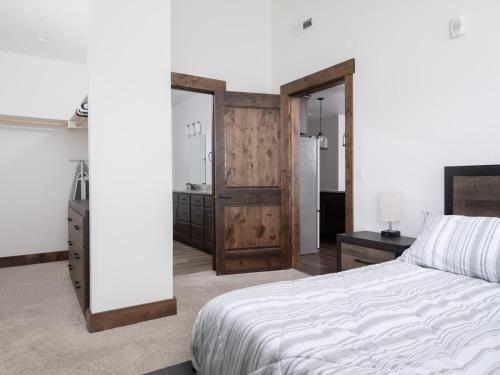 3 BR Caribou Ct Townhome - Victor in Victor, USA