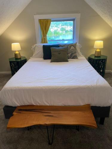 Mt Adams 2BR - Deck - River Views - 3-min to Dtown in Cincinnati, USA