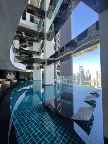 Condo with Pool and Balcony in Makati City