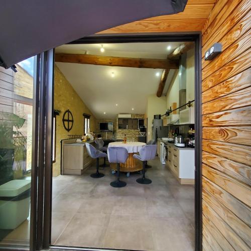 Удобства, Entre Mer & Montagne - Location du Samedi au Samedi uniquement - rental only from Saturday to Saturd in Laurens