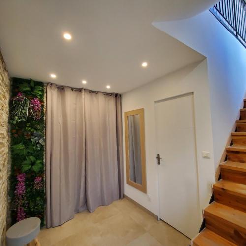 Вход, Entre Mer & Montagne - Location du Samedi au Samedi uniquement - rental only from Saturday to Saturd in Laurens