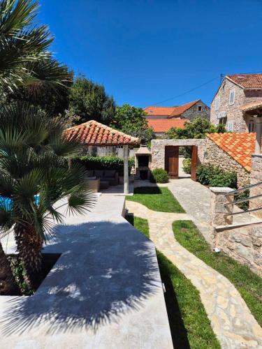 Villa Guardian in Popovići