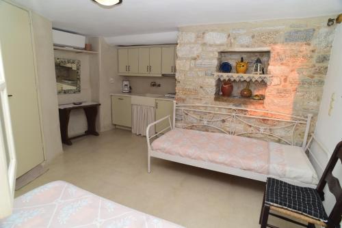 Junior paradise! Junior paradise!