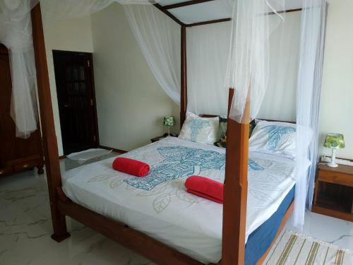White Peacock Villa - image 4
