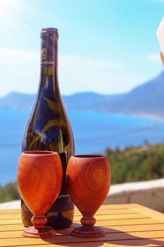 Dream Beyond Luxury Apartments in Ormos Koumeikon