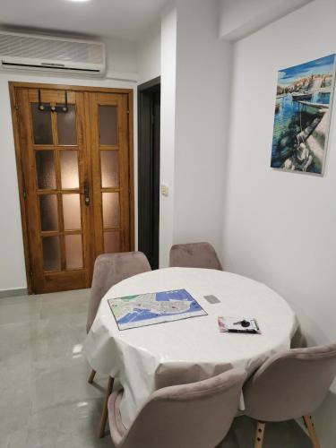 M & J Central Suites, Корчула (фото 6)