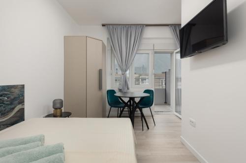 Studio with Sea View image 2