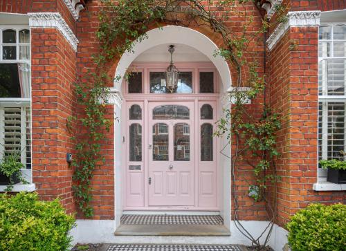Heaver House - stunning, large 5Br home nr tube and tooting common, Londra