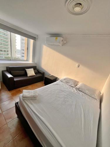Three-Bedroom Apartment with Sea View image 10