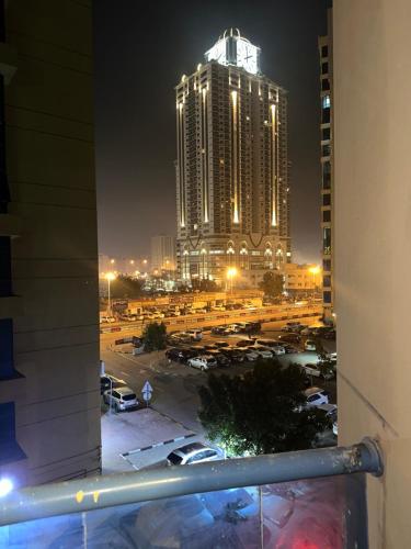 아지만 Royal Suite: King Comfort 4성급 싱글룸 수영장