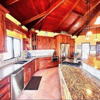 Sesview Estate in Κλαίρμοντ