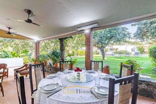 Increible casa con alberca, billar, fut, voleibol, cocinera incluida in Cuernavaca, Mexico