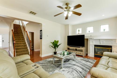 Pet-Friendly Lawrenceville Gem Near Alexander Park in Lawrenceville, Vereinigte Staaten von Amerika