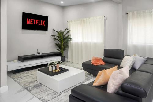 Miami Luxury Home Rental in Miami, USA