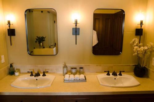 Quivira Golf Course 2 BD PentHouse, Ocean View Quivira Golf Course 2 BD PentHouse, Ocean View