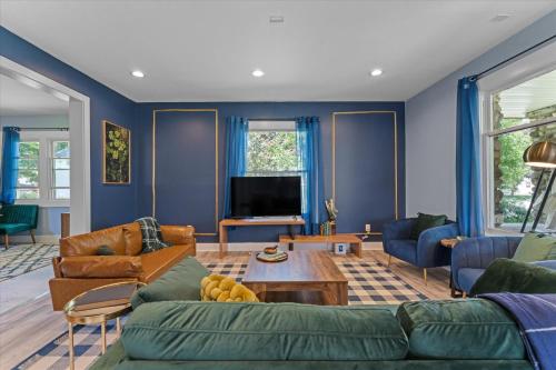 5bd Movie Theater - 7mins to UND - Backyard BBQ in South Bend, USA