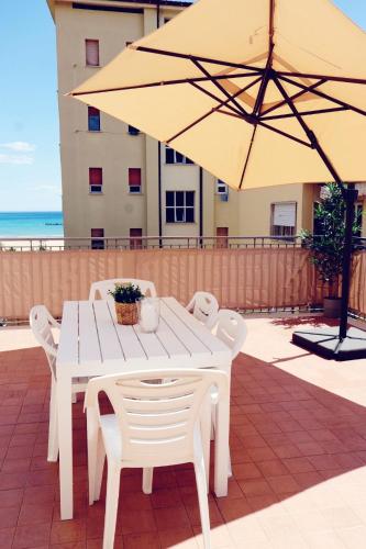 Apartment on the beach in Roseto