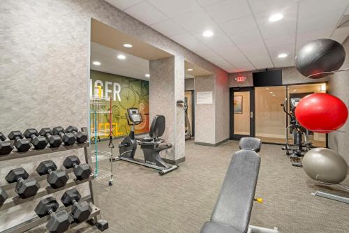 Best Western Plus Greenville I-385 Inn & Suites - image 2