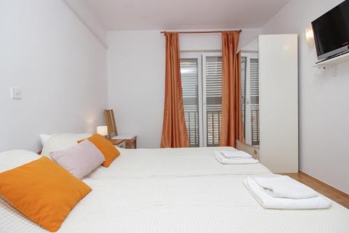 Apartment Nin 5805b - image 8