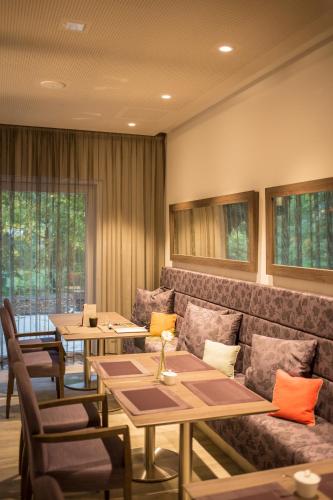 Restaurant, DasSchaffers - MeinWohlfuhlhotel in Bad Mergentheim City Center