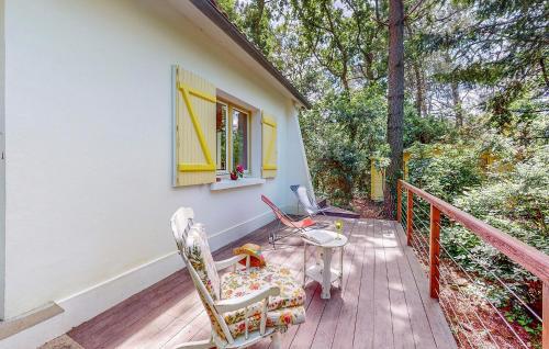 Nice Home In Saint-Georges-De-Didon