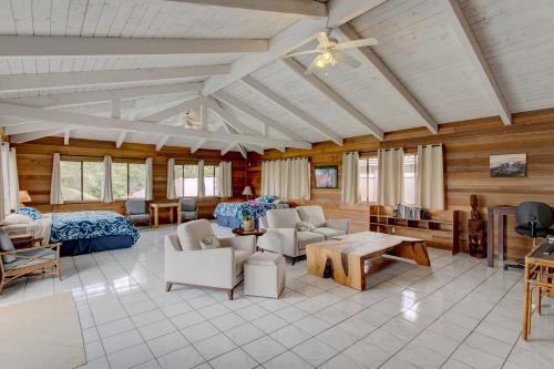 Pool house in paradise Pool house in paradise