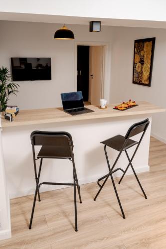 Apartment image 3