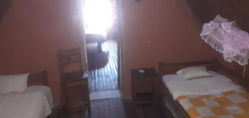 Family Room image 2