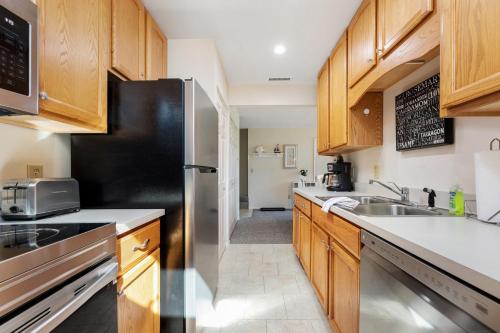 Joyful 2BDR with a Loft Retreat Condo at GTR 5551 in Traverse City, USA